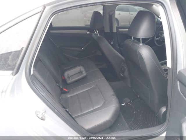 1VWSA7A39MC008994 Volkswagen Passat 2.0t Se