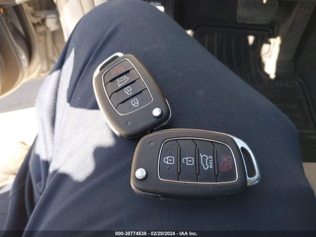 2016 HYUNDAI TUCSON KM8J3CA40GU179685 Photo 10