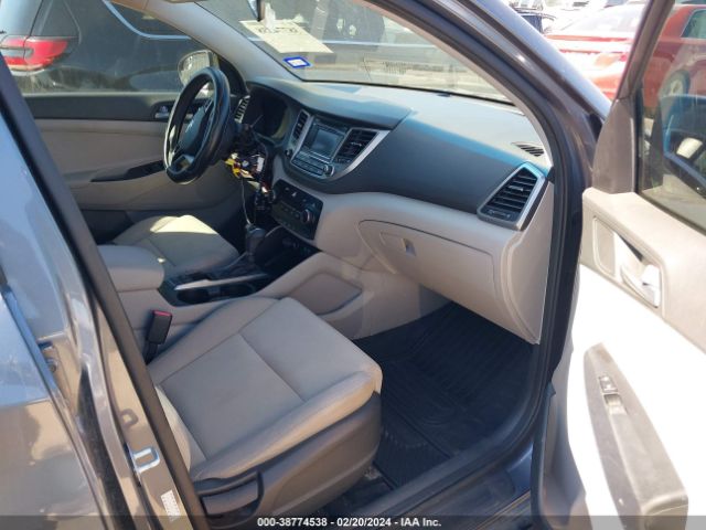 2016 HYUNDAI TUCSON KM8J3CA40GU179685 Photo 4