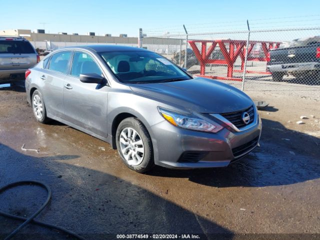 Auction sale of the 2018 Nissan Altima 2.5 S, vin: 1N4AL3AP2JC102690, lot number: 38774549