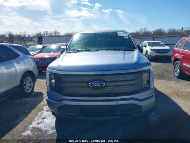 1FT6W1EV1NWG00517 Ford F-150 Lightning Lariat
