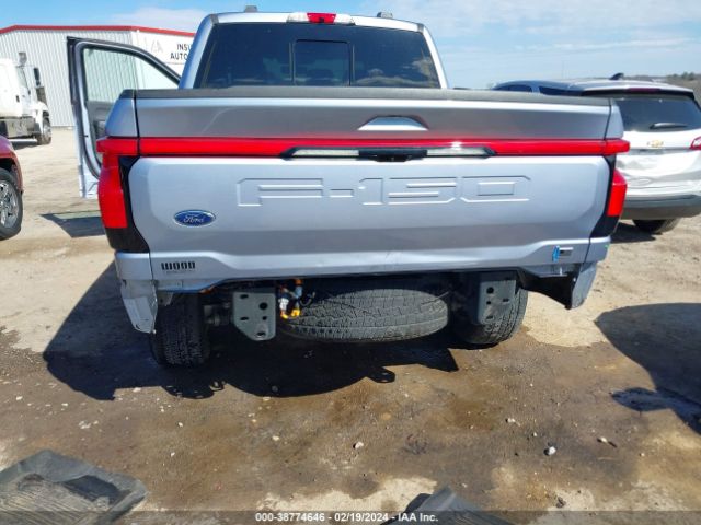 1FT6W1EV1NWG00517 Ford F-150 Lightning Lariat