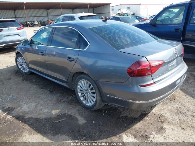 Volkswagen Passat 1.8t Se 2017 1VWBT7A32HC037821 Image 3