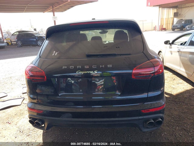 Porsche Cayenne E-hybrid S Platinum Edition 2017 WP1AE2A21HLA74618 Image 16