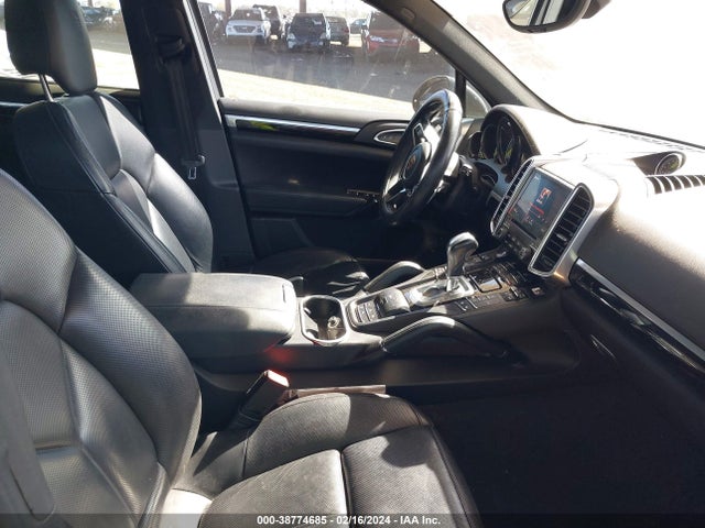 2017 PORSCHE CAYENNE E-HYBRID WP1AE2A21HLA74618 Photo 4