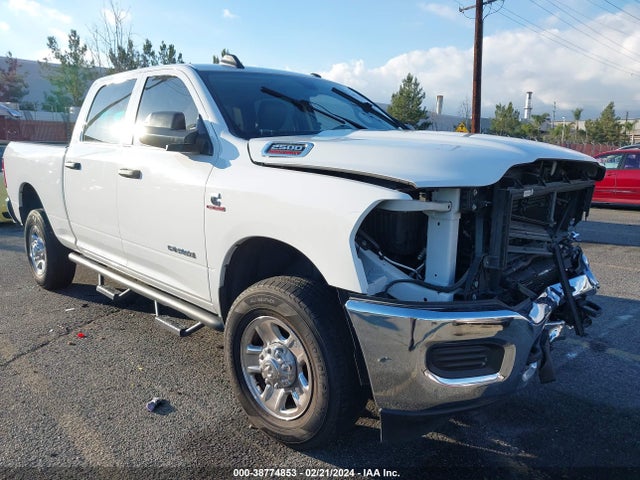 2019 3C6UR5CL2KG622230 main image
