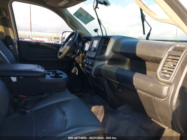 RAM 2500 Tradesman  4x4 6'4 Box 2019 3C6UR5CL2KG622230 Image 5