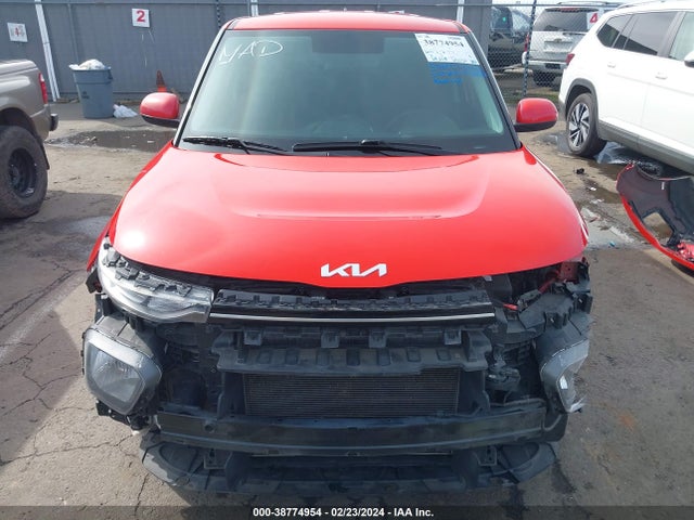 KIA SOUL LX 2022 KNDJ23AU5N7156695 Image 13