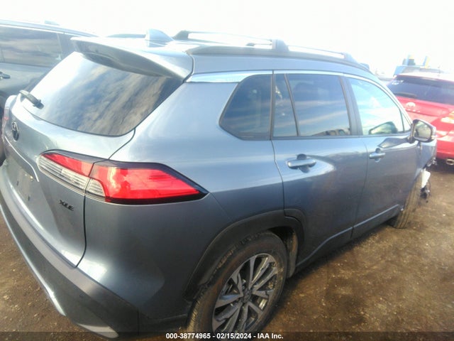Toyota Corolla Cross Xle 2022 7MUDAAAG9NV032097 Image 13