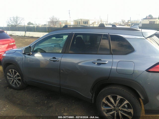 Toyota Corolla Cross Xle 2022 7MUDAAAG9NV032097 Image 14