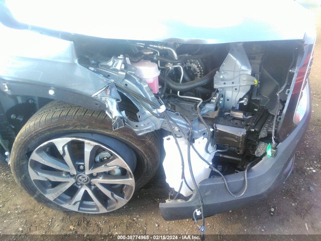 Toyota Corolla Cross Xle 2022 7MUDAAAG9NV032097 Image 6