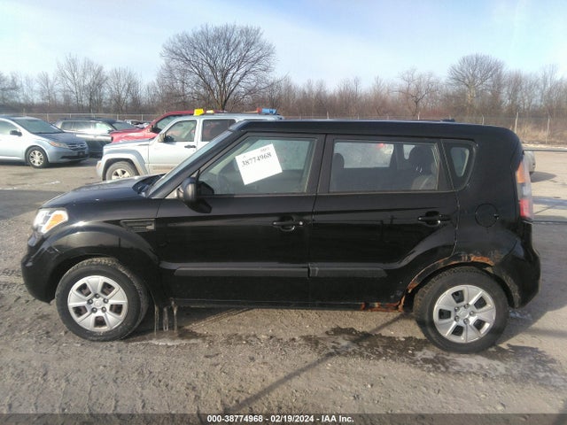 2011 KIA SOUL VIN: KNDJT2A18B7294885