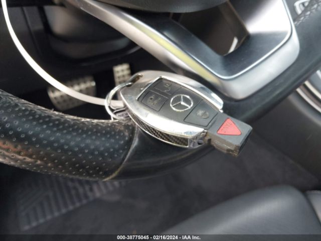 55SWF4JB2GU121302 Mercedes-Benz C 300 Luxury/sport