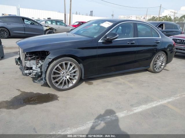 55SWF4JB2GU121302 Mercedes-Benz C 300 Luxury/sport