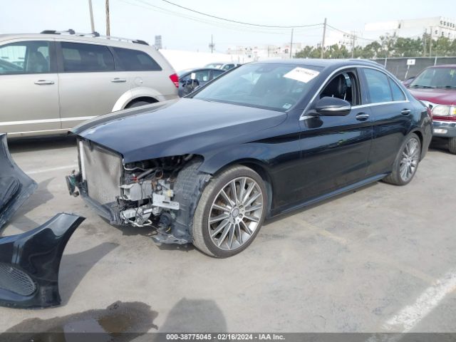55SWF4JB2GU121302 Mercedes-Benz C 300 Luxury/sport