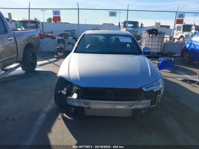 WAUHMAF46KN011398 Audi A4 40 Premium