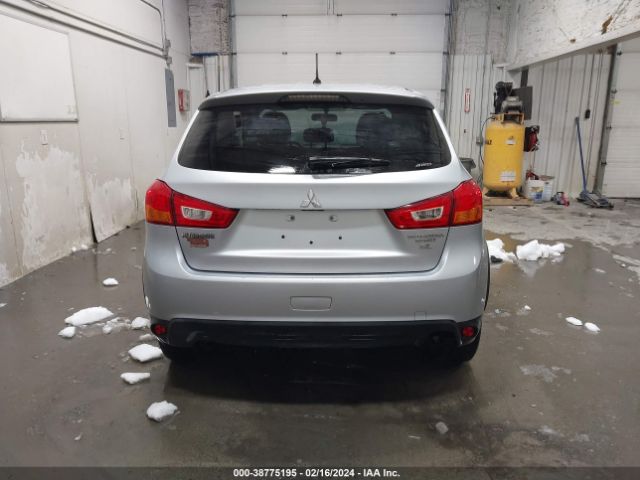 JA4AR3AW8GZ055195 Mitsubishi Outlander Sport 2.4 Es