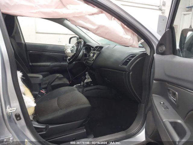 JA4AR3AW8GZ055195 Mitsubishi Outlander Sport 2.4 Es