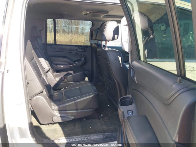 Chevrolet Suburban 1500 Lt 2015 1GNSKJKC2FR270231 Image 8