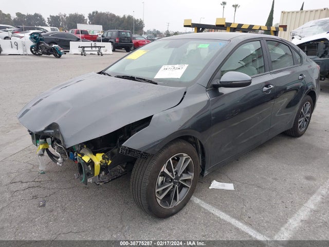 KIA Forte Lxs 2023 3KPF24AD6PE513039 Image 2