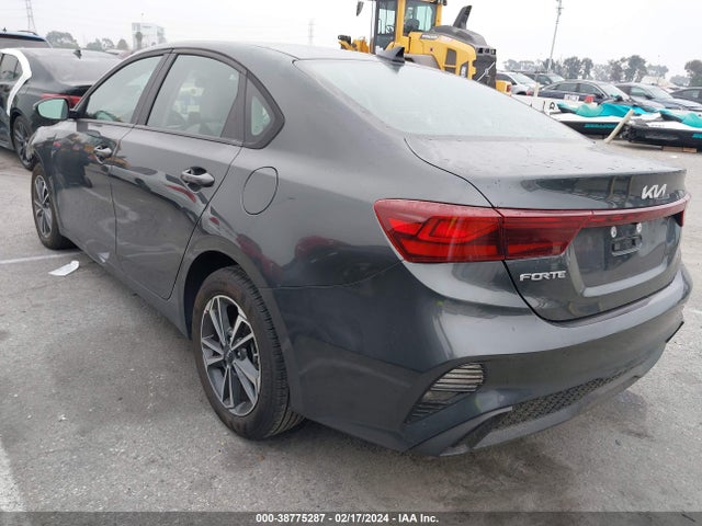 KIA Forte Lxs 2023 3KPF24AD6PE513039 Image 3