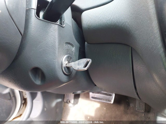 2000 HONDA CIVIC EX VIN: 1HGEJ8244YL044354