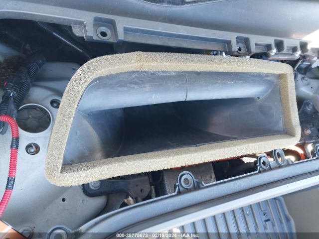 2021 TESLA MODEL Y 5YJYGDEF9MF209408 Photo 9