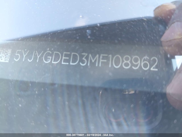 2021 TESLA MODEL Y 5YJYGDED3MF108962 Photo 8