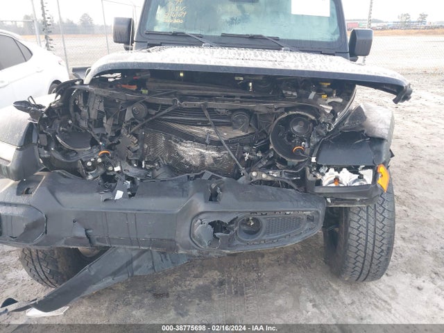 1C4HJXEG6NW222819 Jeep Wrangler Unlimited Sahara Altitude 4x4
