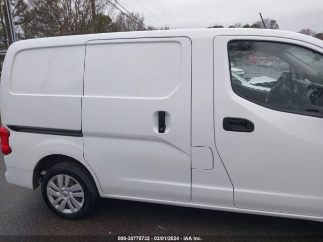3N6CM0KN0HK720068 Nissan NV200 SV