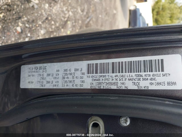 RAM 1500 Rebel  4x4 5'7 Box 2017 1C6RR7YT3HS560932 Image 9