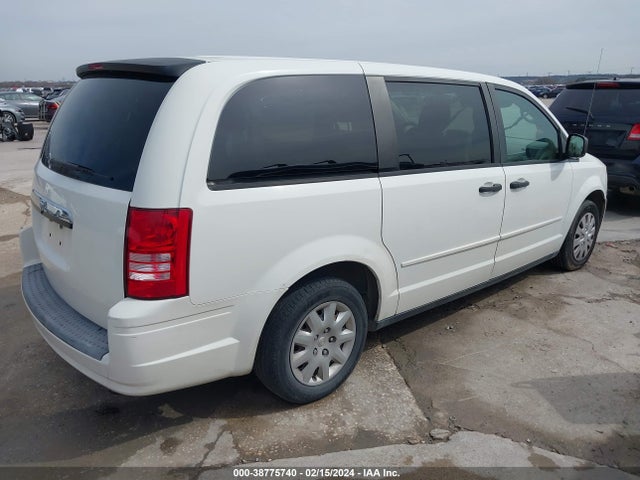 2008 CHRYSLER TOWN & COUNTRY LX VIN: 2A8HR44HX8R618145