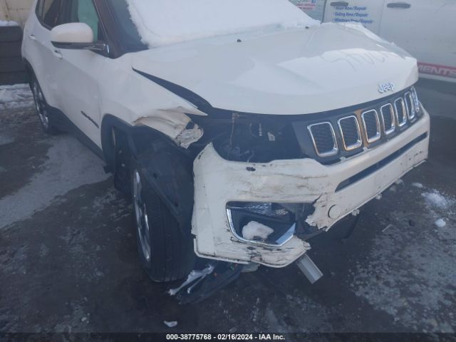 3C4NJDCB1JT372880 Jeep Compass Limited 4x4