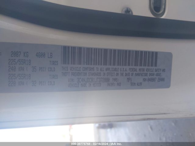 3C4NJDCB1JT372880 Jeep Compass Limited 4x4