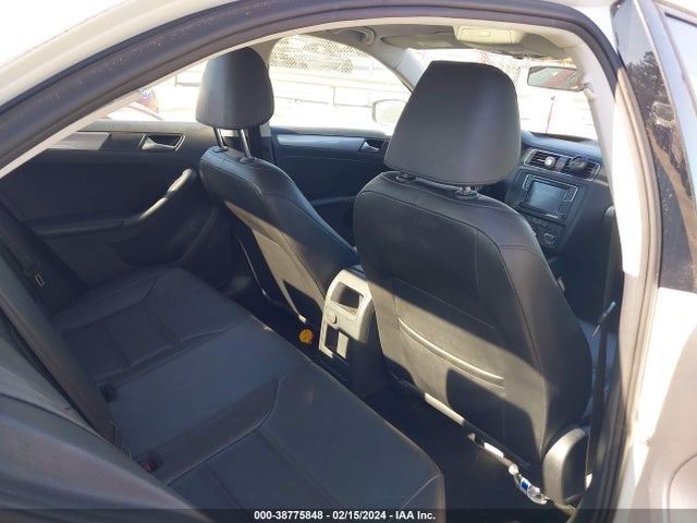 3VWDB7AJ2HM409991 Volkswagen Jetta 1.4t Se