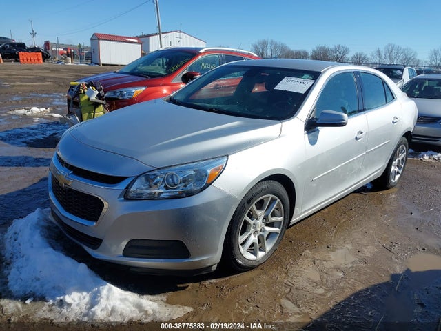 Chevrolet MALIBU 1LT 2015 1G11C5SL1FF303951 Image 2