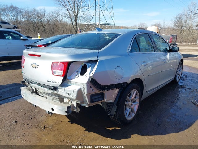 Chevrolet MALIBU 1LT 2015 1G11C5SL1FF303951 Image 4