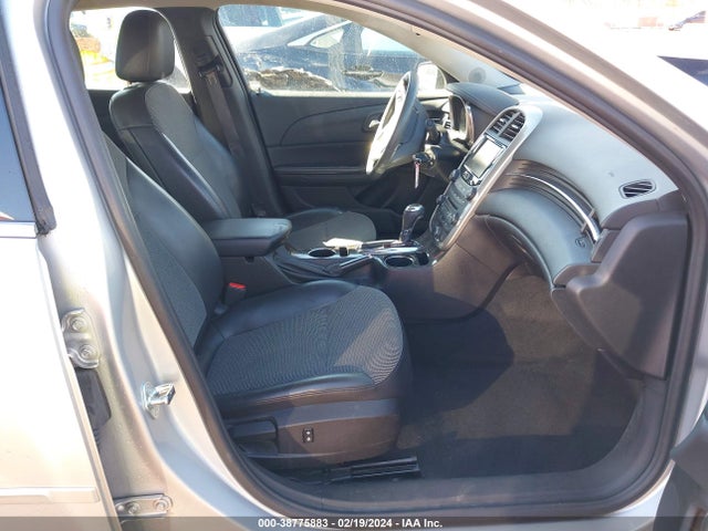 Chevrolet MALIBU 1LT 2015 1G11C5SL1FF303951 Image 5