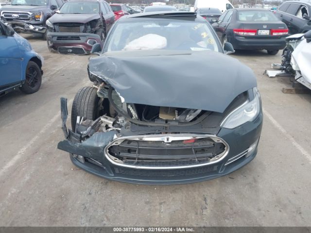 5YJSA1H11EFP43736 Tesla Model S P85