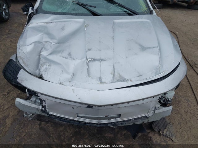 Chevrolet IMPALA 1LT 2018 2G1105SA3J9149509 Image 10