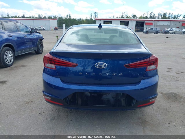 Hyundai ELANTRA SEL 2020 5NPD84LF4LH569202 Image 16