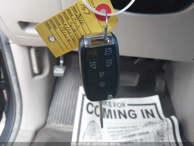 KIA SEDONA LX 2016 KNDMB5C14G6161780 Image 11