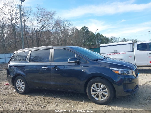 KIA SEDONA LX 2016 KNDMB5C14G6161780 Image 13