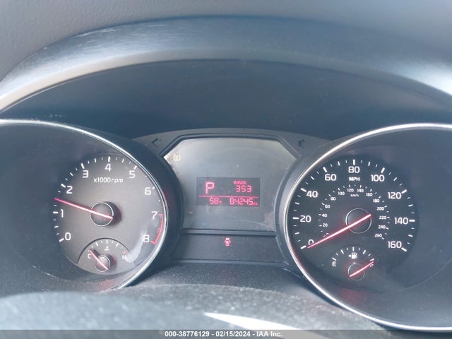 KIA SEDONA LX 2016 KNDMB5C14G6161780 Image 7
