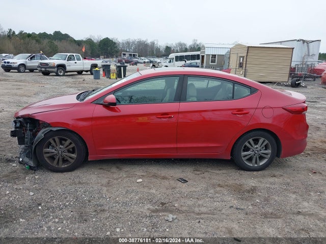 Hyundai Elantra Value Edition 2018 5NPD84LF0JH375554 Image 15