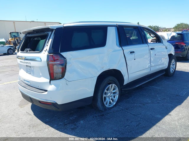 Chevrolet Suburban 2wd Lt 2022 1GNSCCKD8NR194448 Image 4