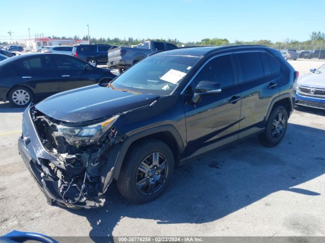 JTMK1RFV3MD065646 Toyota RAV4 LE