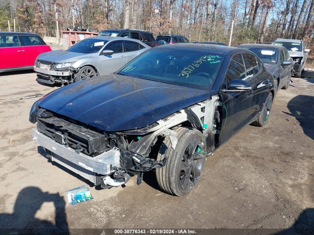 Genesis G70 2.0t Awd 2023 KMTG34TA7PU112834 Image 2