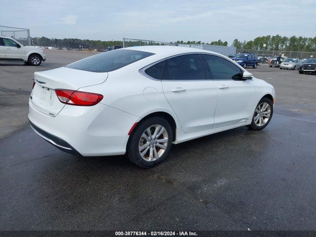 Chrysler 200 Limited 2015 1C3CCCAB8FN632475 Image 4