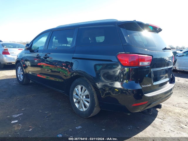 KIA SEDONA LX 2016 KNDMB5C15G6084983 Image 3
